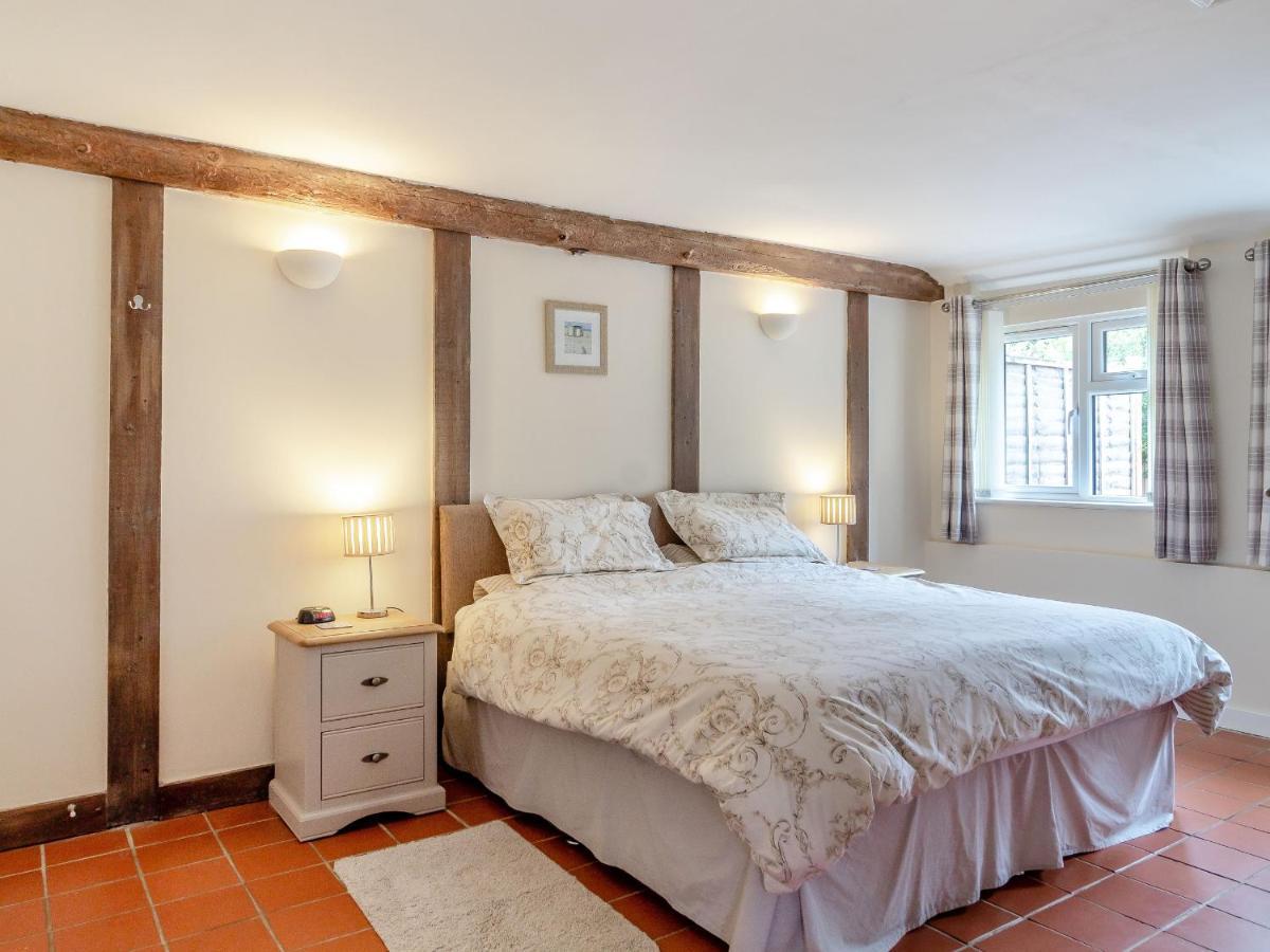 The Nest Box Villa Diss Bagian luar foto